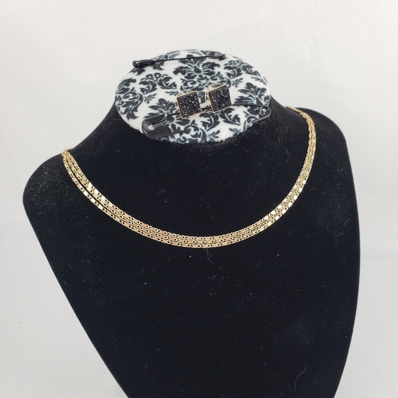 Violet Harper Isla Layered Necklace with Black Druzy Earrings - Picture 4 of 8